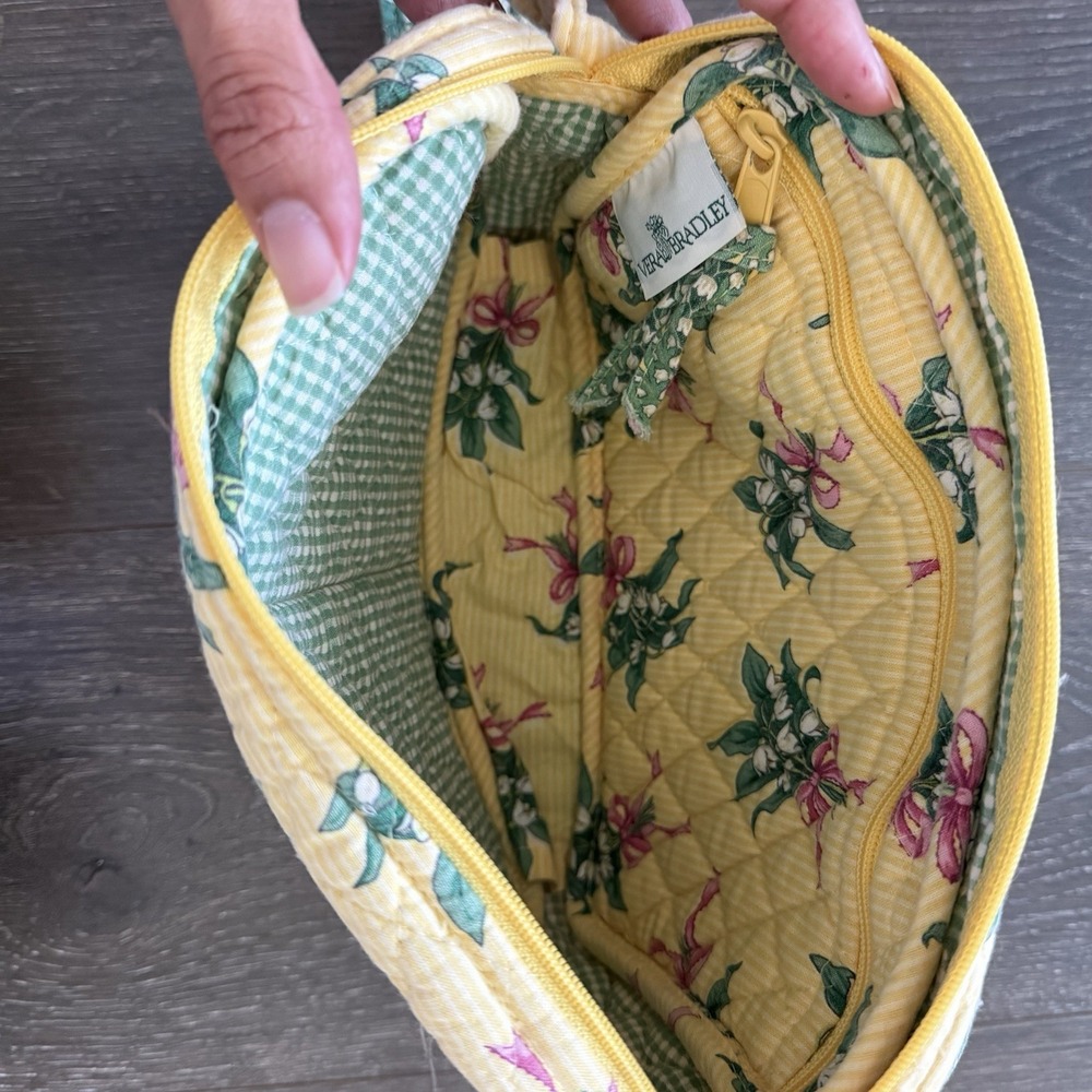 VERA BRADLEY Butter Yellow Hope Floral Lily Shoulder Crossbody Bag Retired Y2K - Picture 10 of 11